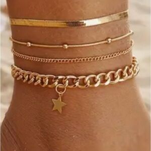 🔥4 For $25🔥

New Bohemian Chic Anklet Set